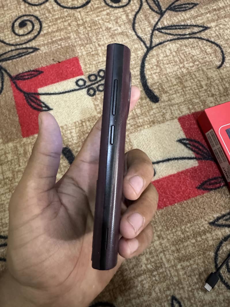 Digit 4G 3