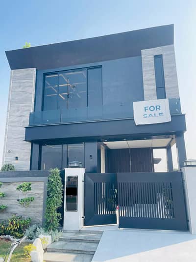 Phase 6 E Block Designer House For Sale (PICTURES AND PRICE IS ORIGINAL)