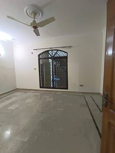 KANAL Lower Portion For Rent