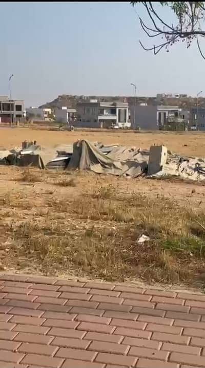 Get An Attractive Residential Plot In Karachi Under Rs. 3500000