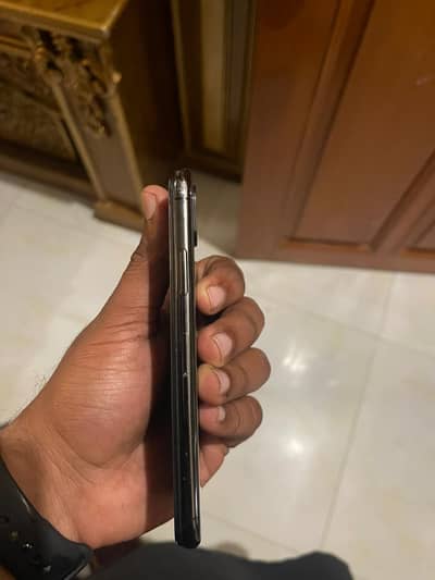 iPhone X pta approved 10/8 condition