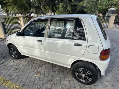 Daihatsu coure 2007 model almost genien
