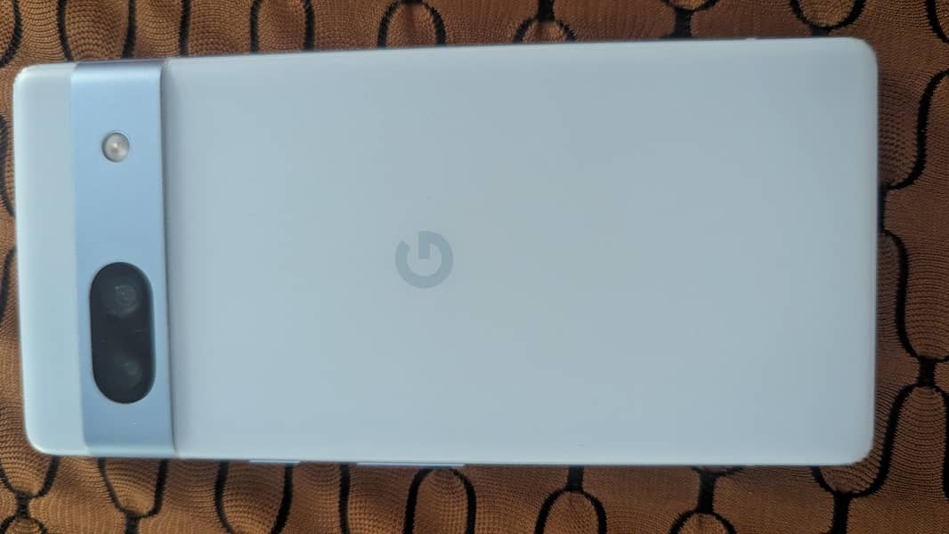 Google Pixel 7a 5
