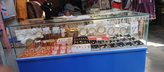 jewelry counter