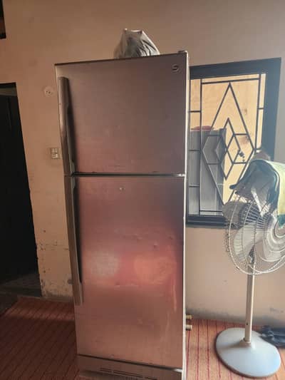 PEL frig used by home 10 by 10 condition bikul ok hai