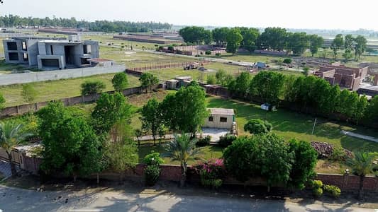 Le Greenz Luxury Farmhouse Society Located on Main Bedian Road, Lahore.