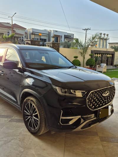 Chery tiggo 8 pro in black