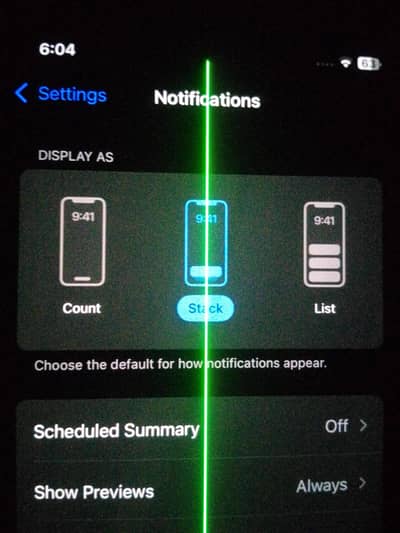 I phone xs ka original penal h ak green line h bass Baki lk