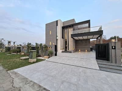 100% Original Add 2 Kanal Bungalow 1 Kanal Lawn and Kanal Construction Full Basement Full Furnished With Swimming Pool Home Theater