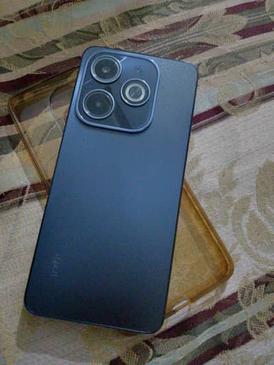Infinix Hot 40i