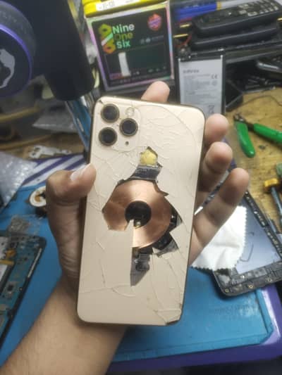 iphone 11 pro max use for parts