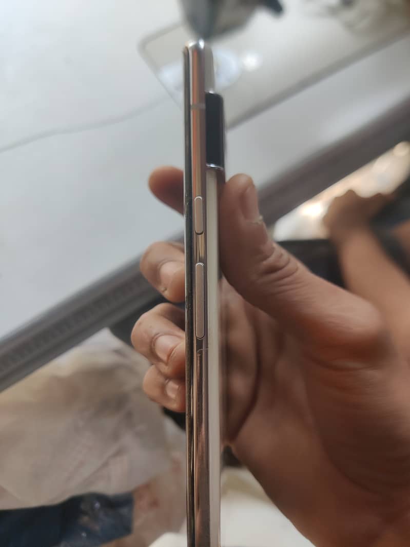 Google Pixel 6 Pro 2