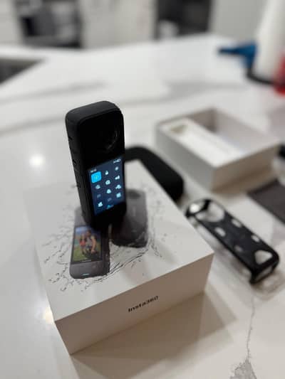 Insta 360 x4