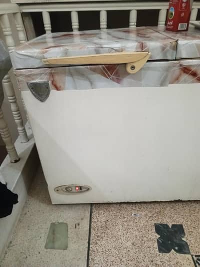waves double door  deep freezer