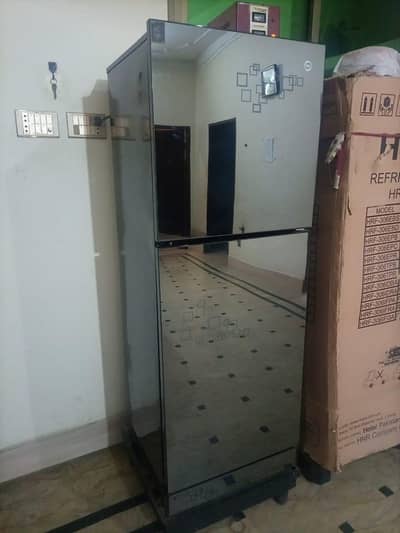 Glass Door Refrigerator New Design For Sale