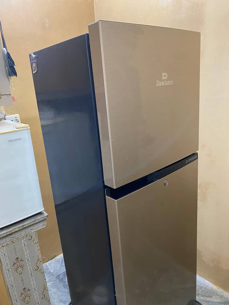 Dawlance Medium Size Refrigerator Grey Colour – Excellent Cooling 0