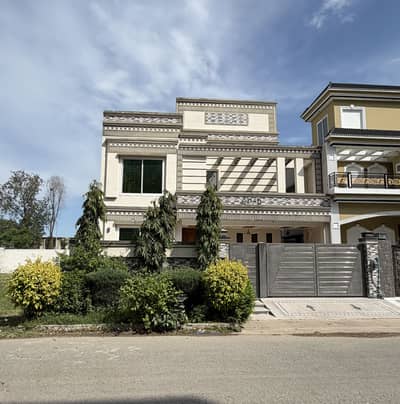 10 Marla House for Rent in Citi Housing sialkot