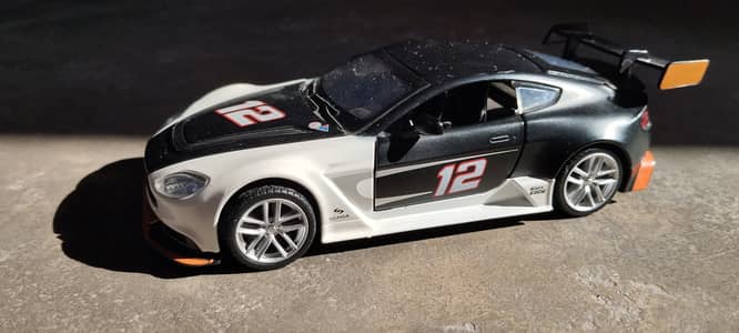 Die cast car model