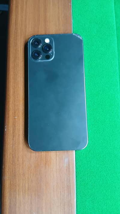 iPhone 12 pro 128 GB bettery 76