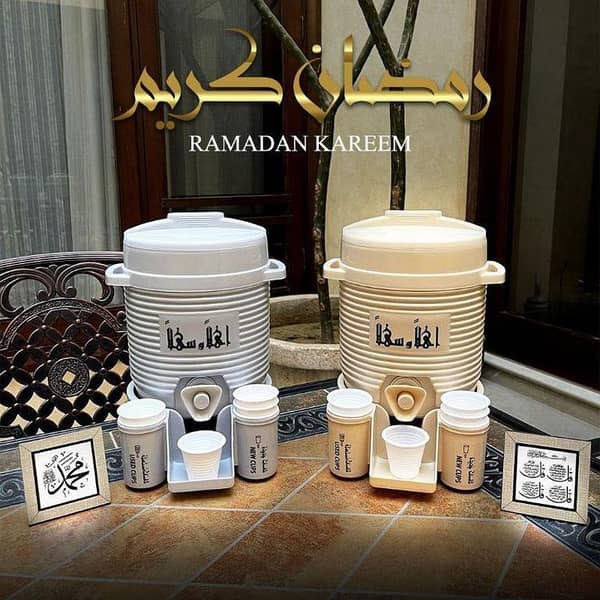 ZAMZAM COOLER 2 LITRES / PLASTIC BODY / HANDY COOLER / TRAVEL COOLER