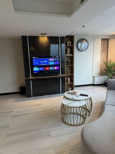 one bedroom flat centaurus mall for daily basis