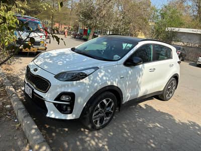 Dr used Kia Sportage 1st owner  call 322 6.3. 1.5. 5.68