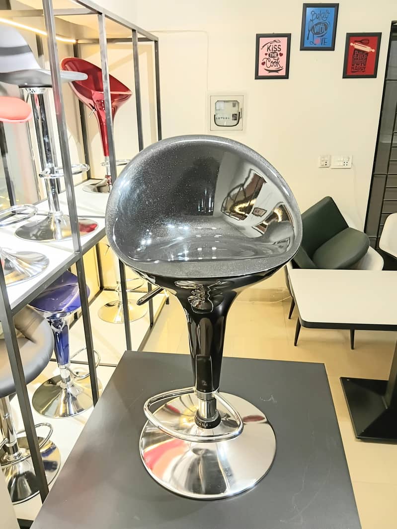 Height adjustable bar stool 9