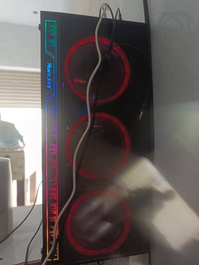 Gaming PC Ryzen 5 5500 RX 590 16GB RAM SSD + 2TB HDD"