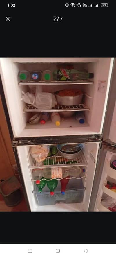 OREINT FRIDGE FOR SALE.