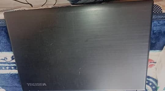 TOSHIBA CORE i3 6th Generation