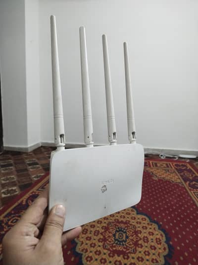 Tenda WiFi Router 4 Antenna