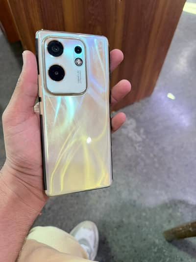 Infinix Zero 30 (12GB / 256GB) for Sale – Just Like New!