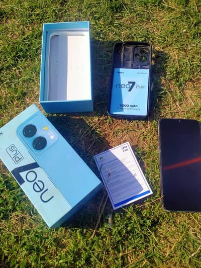 mobile for sale with box ,, price munasib ha achi offer do pr la jao