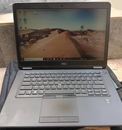 Dell laptop for sale good condition  window installed