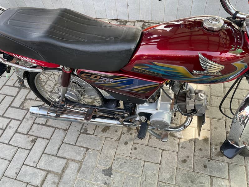 Honda CD 70 (2021) 3