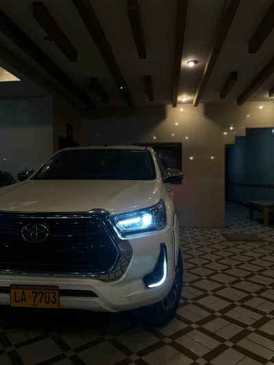 Toyota REVO 2021 (6800 KM) DRIVEN ONLY