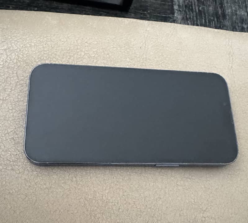 Apple iPhone 13 Pro 1