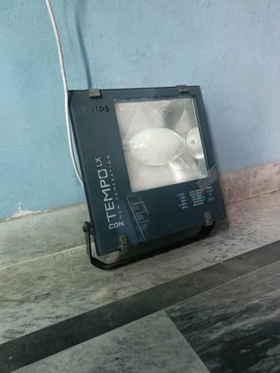 Phillips 400-watt Light