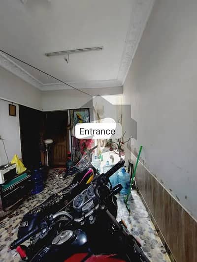 200 yd brand new 2nd & 3rd floor portions available for rent