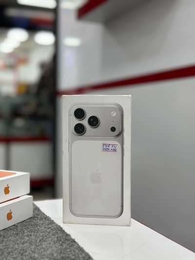 Apple iPhone 17 pro 256 gb fu box pack
