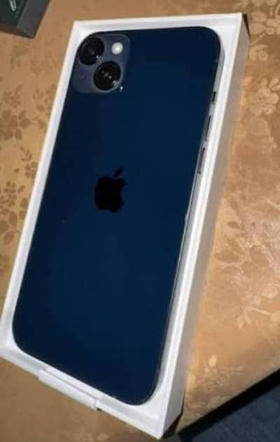 i phone 14 plus factory unlock 4 months sim time with  box