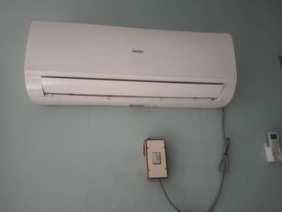 haier air ac sold krna hy  Gas leak hy shayad cooling nhi kr rha