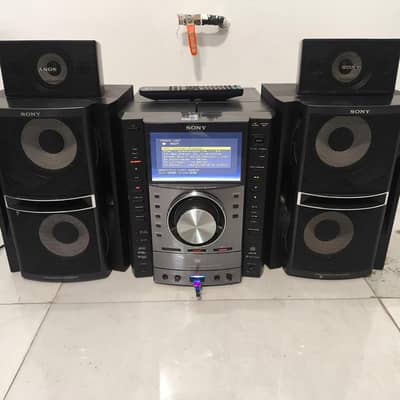 SONY MHC GZR88D deck for sell hai buht munasib price hai