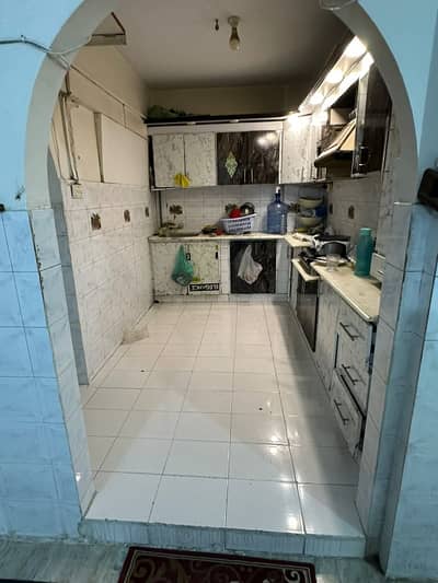 Prime Location 950 Square Feet Flat For rent In Garden West Garden West