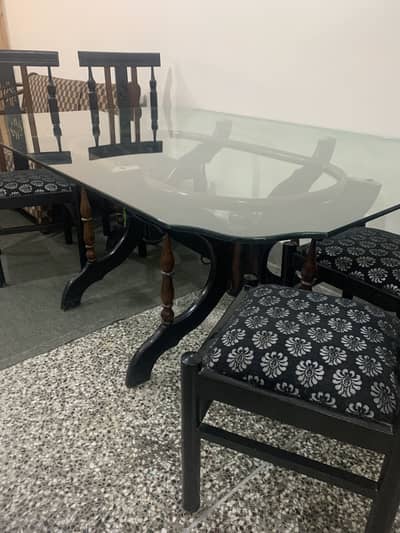 Dining Table Set For Sale - Excellent condition