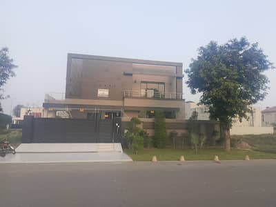 1 Kanal Luxury House for Sale in S Block Phase 8 DHA Lahore | 6 Bedroom Brand New House | Prime Location