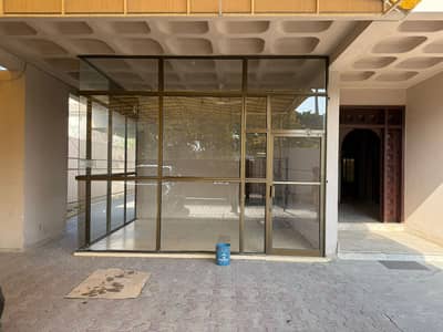 Prime 2 Kanal Commercial Building on Main Road 17 Rooms Ideal for School, Hospital, or Office Preference only for Brands