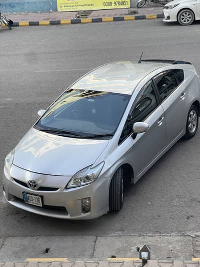Prius 2010 model 2015 Reg - very good condition