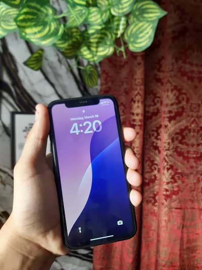 Apple iPhone XR | Good Condition | 10\8