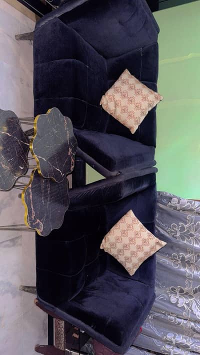 one seater black sofas